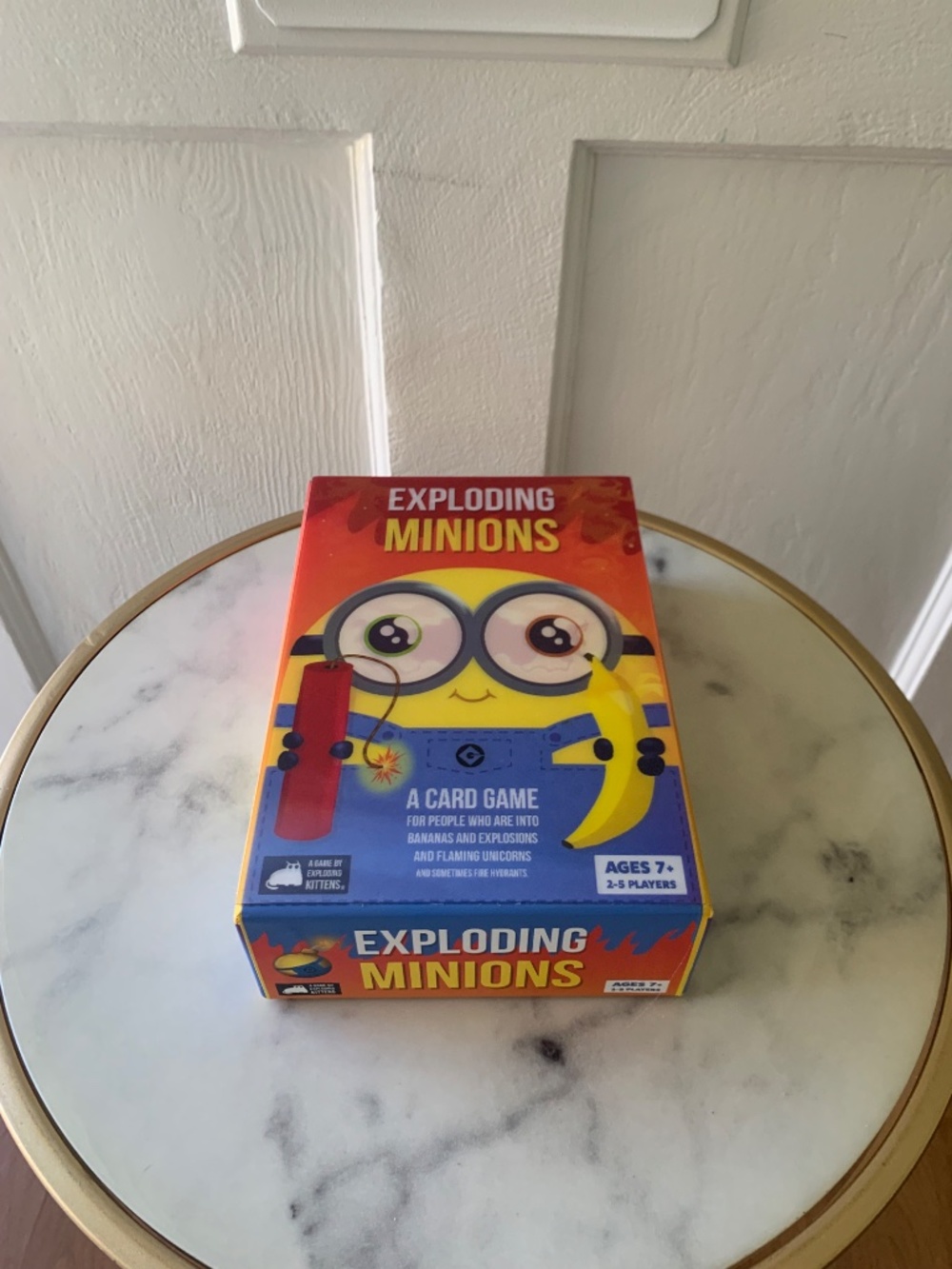 Exploding Minions Card Game Exploding Kittens - Picture 2 of 7